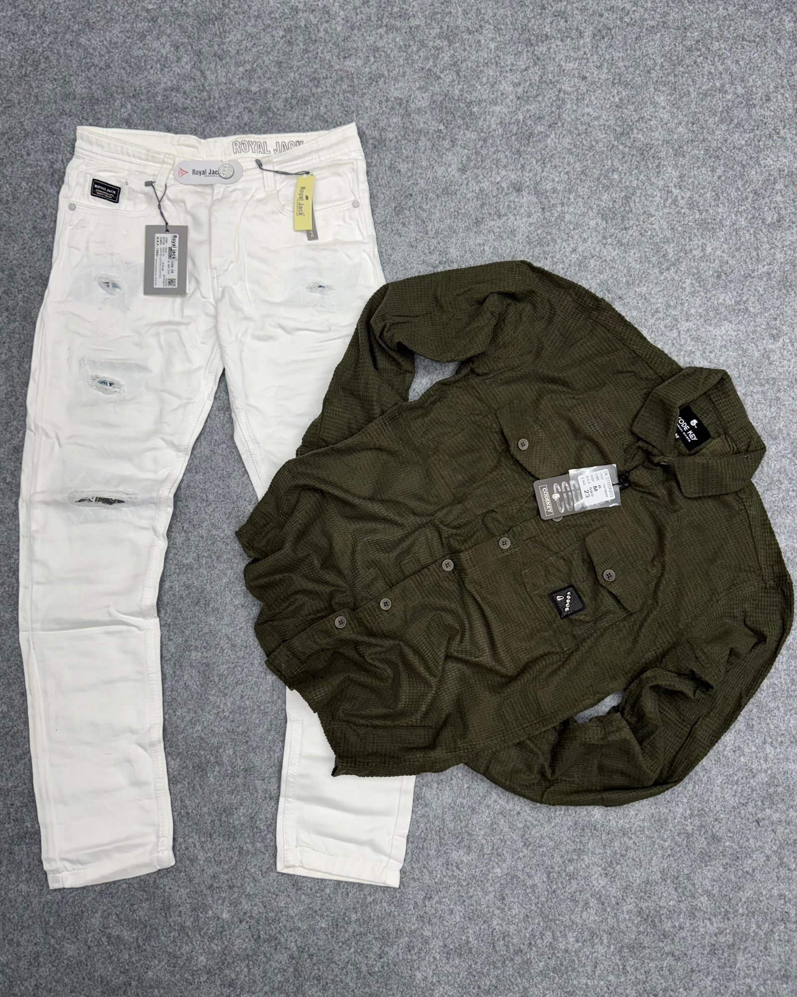 White jean ( torn ) & Courdry Shirt ( Double Pocket )